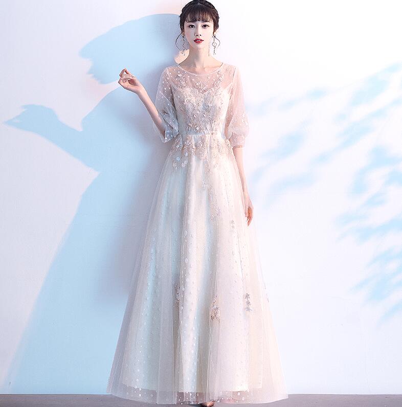 ロング丈140くらい 着丈：ミディアム丈110くらい シャンパン色 ドット柄 花柄 着痩せ イブニングドレス ファスナー 披露宴 ステージ衣装 結婚式 プリンセス 二次会 ウェディングドレス パーティードレス コンサート 演奏会 ロング丈ドレス 七分袖・五分袖カラードレス