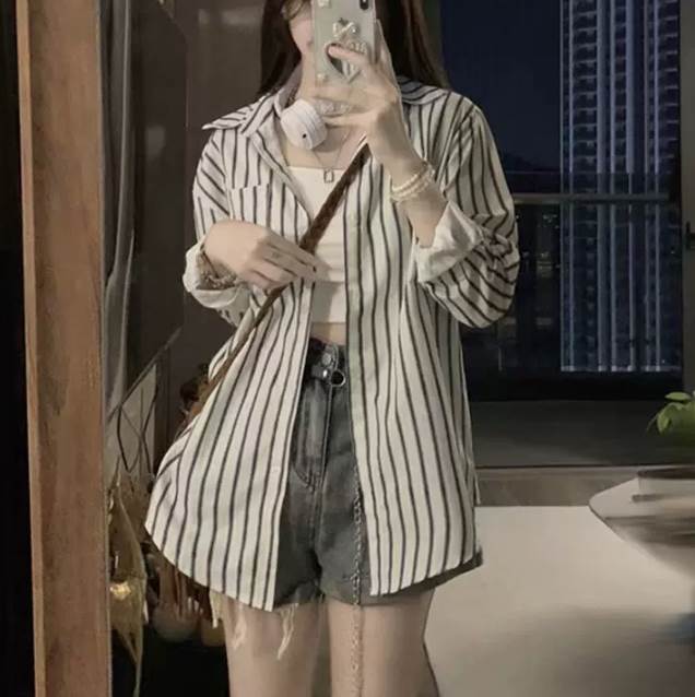 個性的 おしゃれ 個性的 カットソー きれいめ ラフ 白トップス ルーズ 大人 大人女子 ミモレ丈 袖あり レトロ ミモレ 4,913円