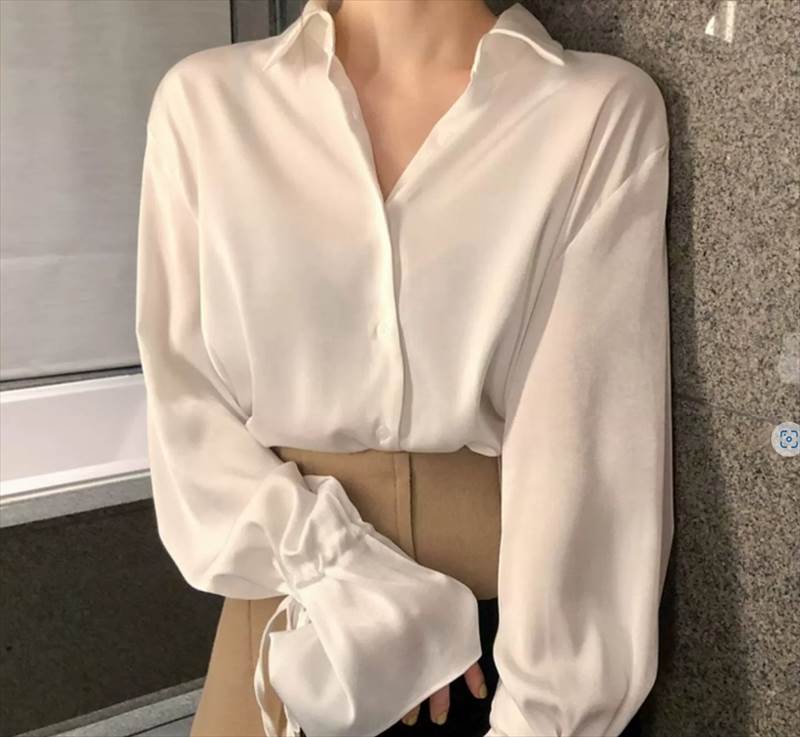 夏 名取り草 夏 通い 襟付き添い人 春 萌袖 窈窕たる 可愛らしい OL 袖コンシャス とろみ感 長袖 トップ 女子らしい 無地
