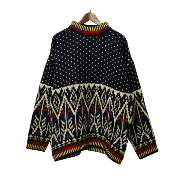 楽天市場】quest clothing（クエスト クロージング）鹿柄 セーター