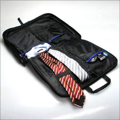 並行輸入品 ガーメントバッグ メンズpvcガーメントケース メンズ レディース 男女兼用 女性用 ツーリストバッグ がーめんと 冠婚葬祭 出張 旅行 結婚式 スーツバッグ 衣類収納 洋服 スーツ 入れる 黒 ブラック クロ ギフト 社会人 ビジネスマン 営業 Qdtek Vn