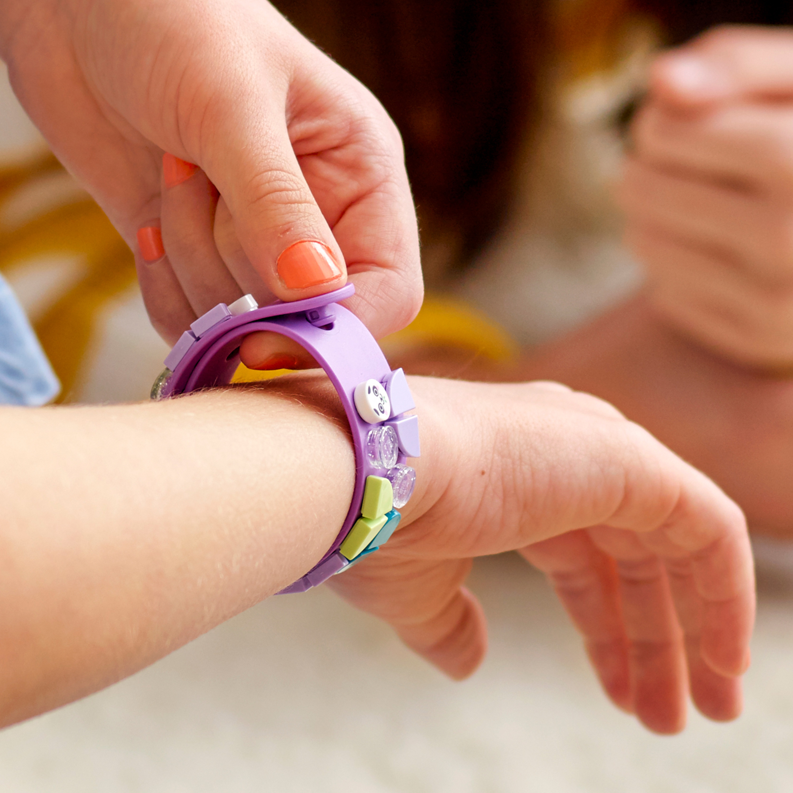 楽天市場 送料無料 レゴ ドッツ ブレスレット ベストフレンドパック Lego 300ピース カラフル Diy Creative Craft 女の子 男の子 知育 玩具 工作 幼児 アート 楽天海外直送 Walmart 楽天市場店