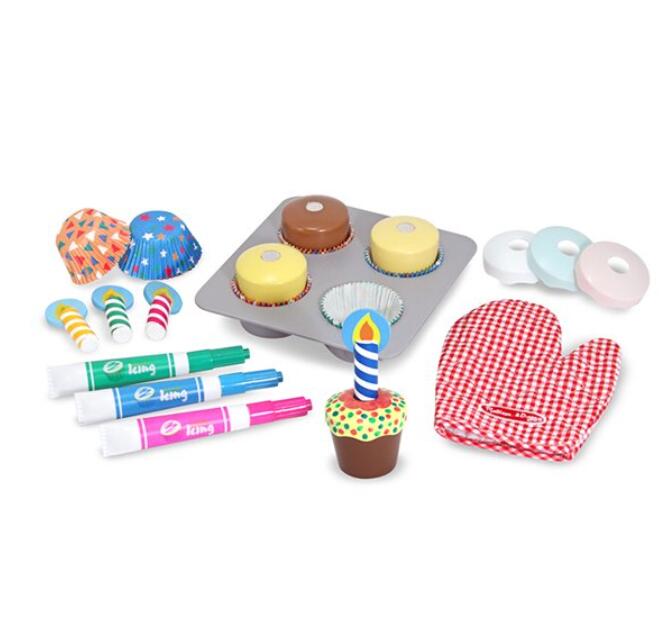 [送料無料] Melissa & Doug メリッサ&ダグ ベイク & デコレート カップケーキ セット おもちゃ [海外通販]