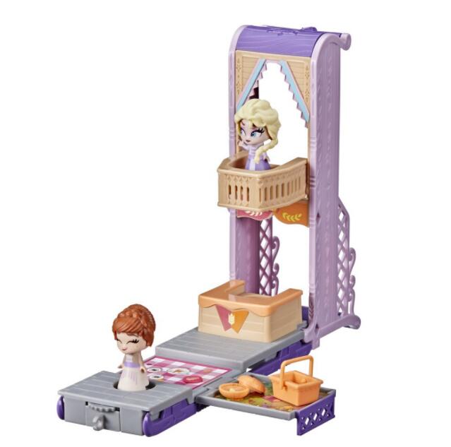 送料無料 ディズニー アナと雪の女王 2 ピクニック 2in1 プレイセット スライド 城 Disney S Frozen Twirlabouts Picnic Playset アナ雪 エルサ アナ キャラクター グッズ 人形 フィギュア おもちゃ ごっこ遊び 女の子 クリスマス 誕生日 海外通販 人気商品の