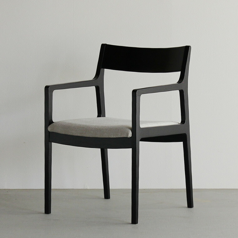 【楽天市場】チェア 肘付き 丸み ブラック 黒塗り ダイニングチェア チェアー 無垢材 軽い 強い 和モダン 和風モダン 北欧 おしゃれ おすすめ デザイン デザイナー 手作り 家具メーカー