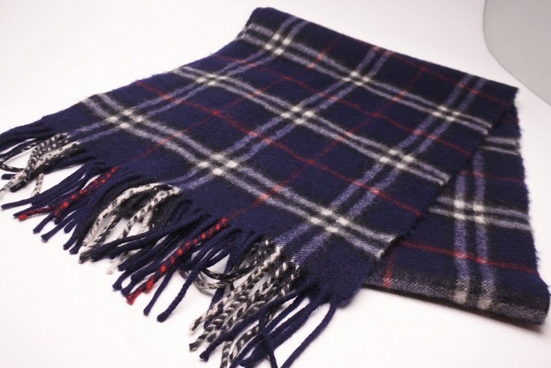 used burberry scarf