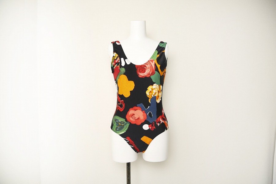 Used 中古 送料無料 シャネルchanel シャネル ロゴ 花柄ワンピース水着 ココマーク ブラック マルチカラー 38 スイムウェア Rcp 中古 Mozago Com