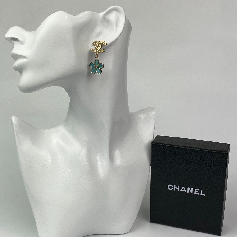 USED/]CHANEL シャネル ピアス ココマーク フラワーモチーフー ライン