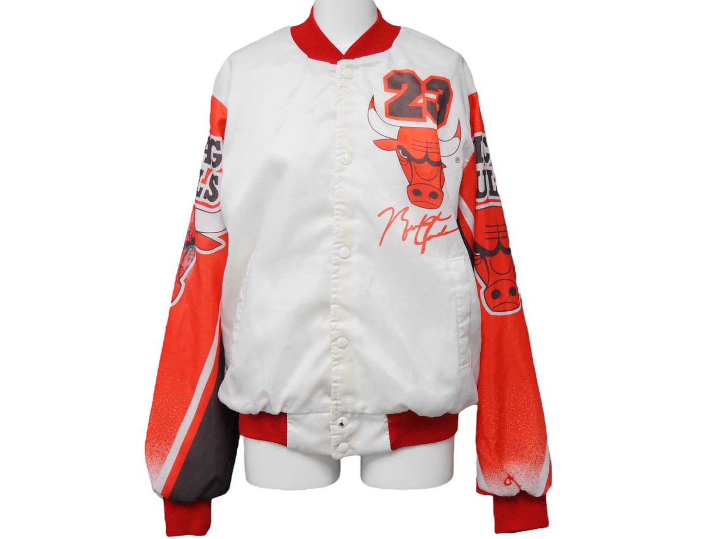 【NBA】Chicago Bulls シカゴブルズ総柄ナイロンジャケット　バスケ 90s NBA シカゴ ブルズ 中綿 ナイロンジャケット XL