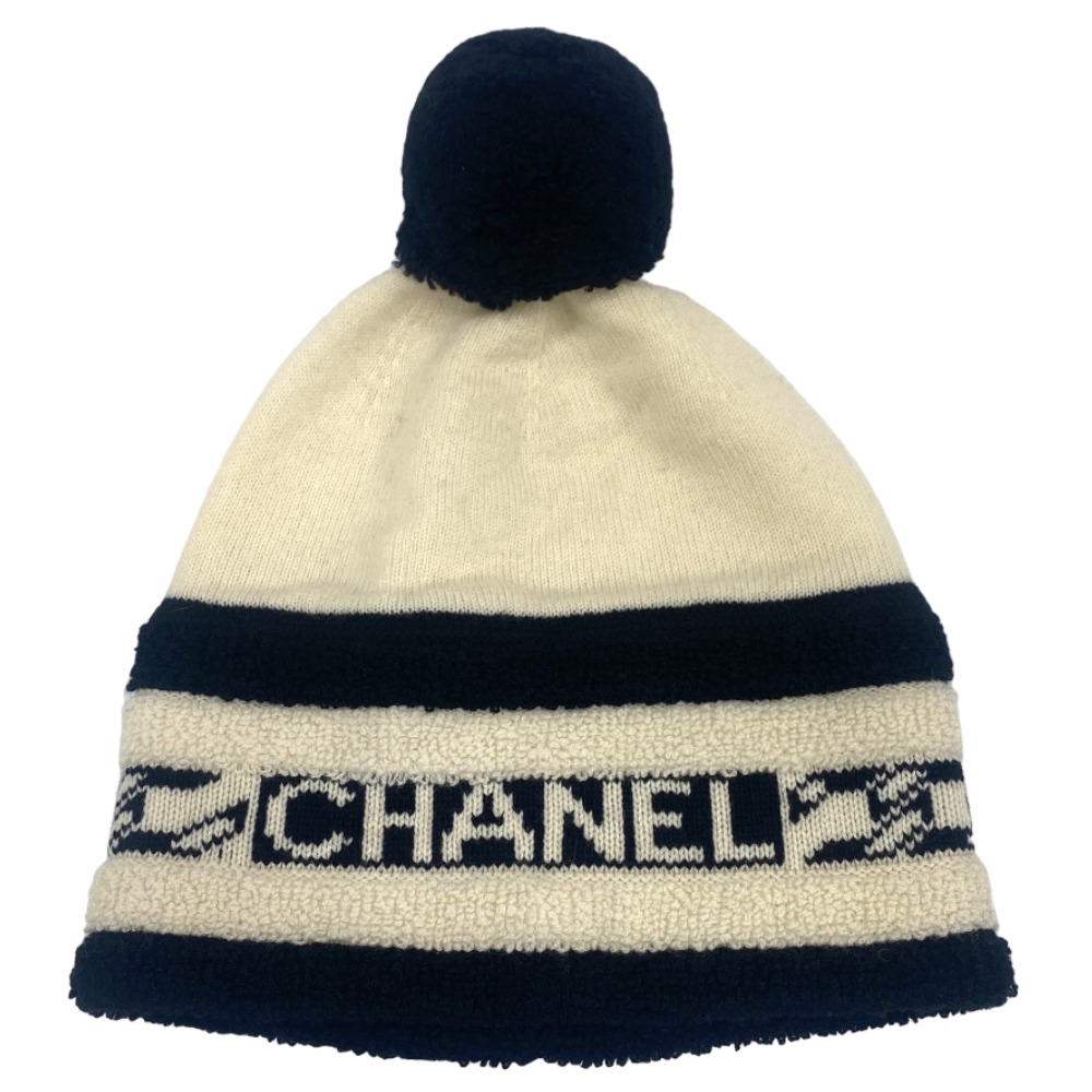 美品　シャネル　CHANEL ココマーク カシミヤ混 ビーニー　ニット帽　帽子 CHANEL - CHANEL カシミヤ混 ココマーク ニット帽の通販 by