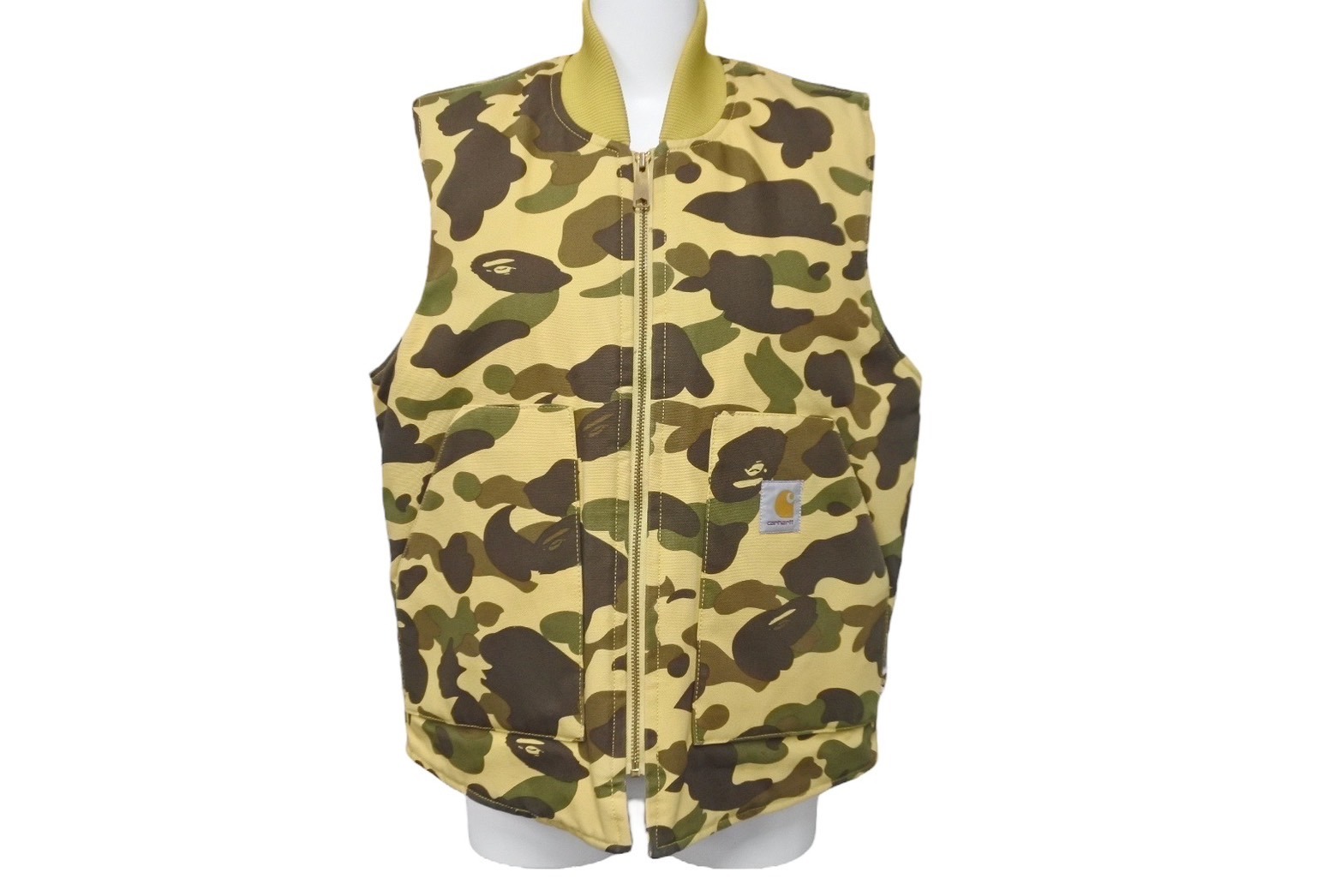 楽天市場】APCアーペーセー×Carharttカーハート ロゴ刺繍入り