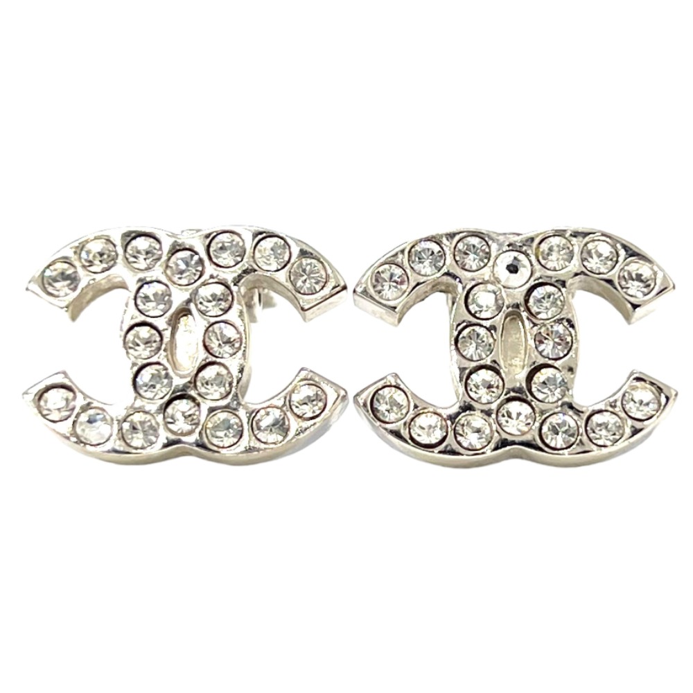 CHANEL 2004年製のヴィンテージ・希少カラー　ピアス‼️ CHANEL シャネル クロス フックピアス シルバー ヴィンテージ