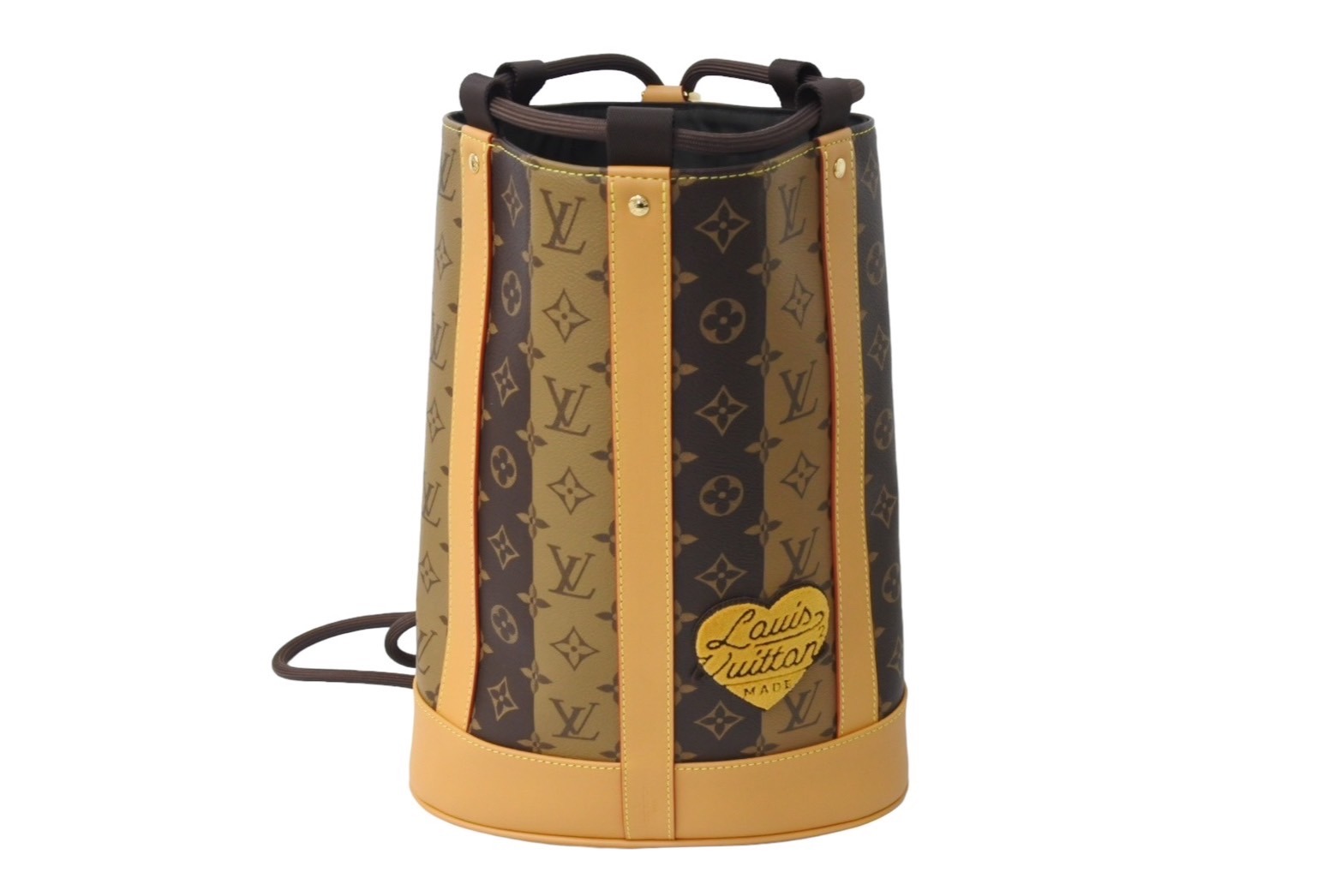 ルイヴィトン アマゾン スリングバッグ NIGO N40357 極上美品 ルイヴィトン アマゾン スリングバッグ NIGO N40357