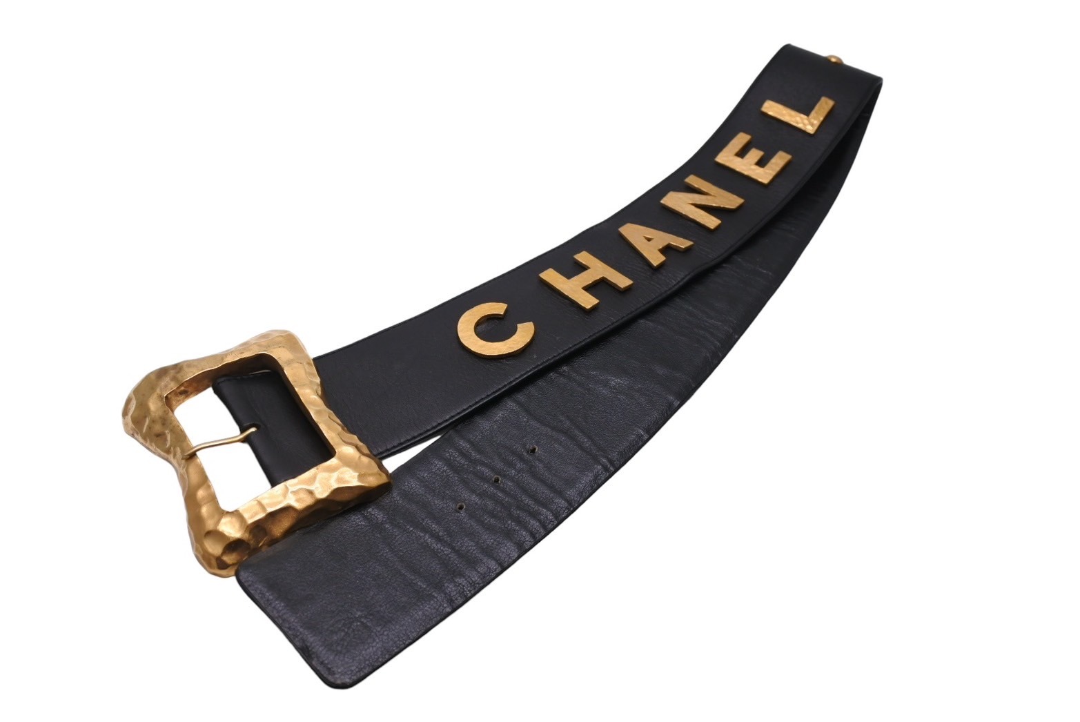 CHANEL ベルト 75cm 黒と金 CHANEL CC Logo Charm Leather Black Belt Size 65 26 Used from