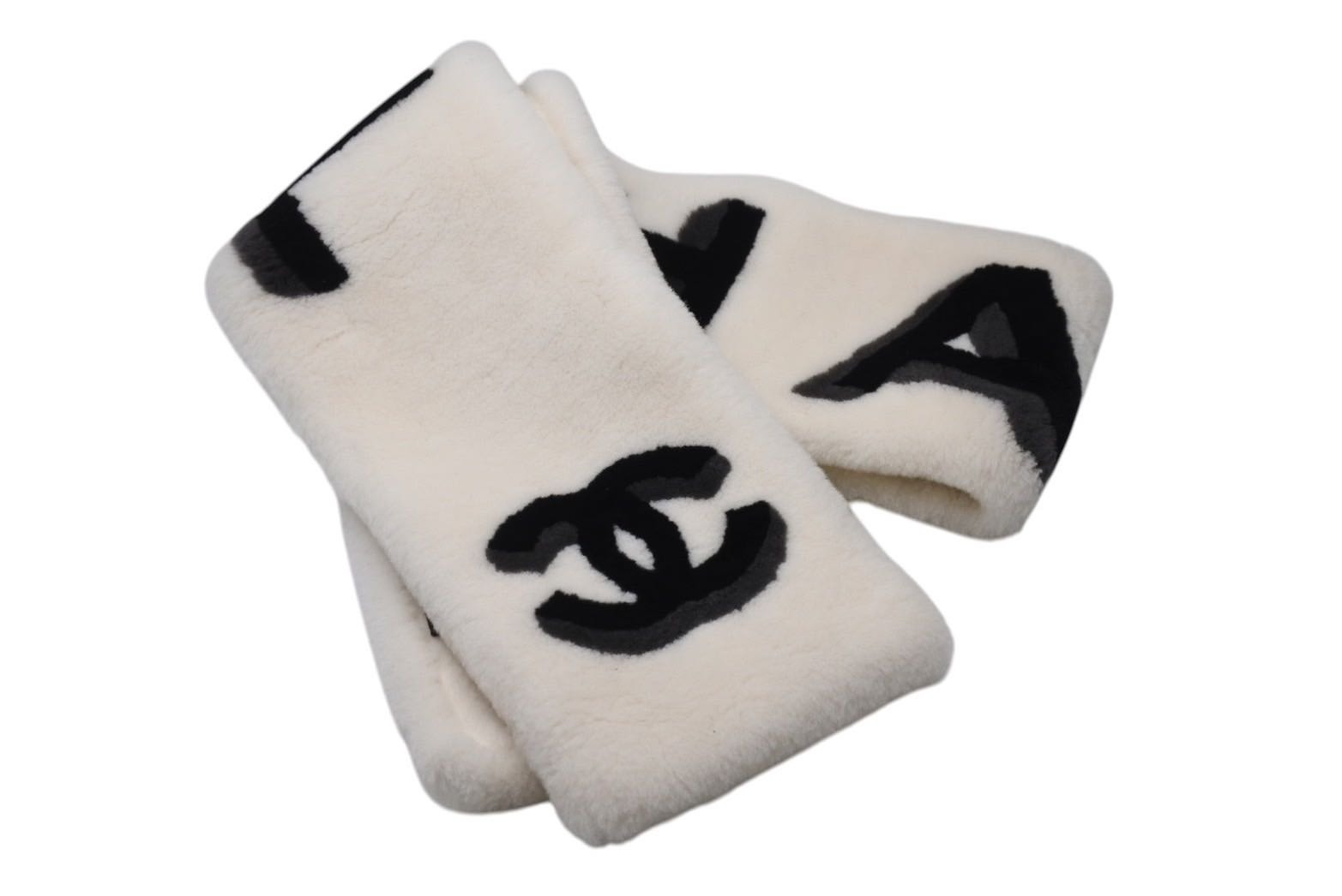 ヴェンテージ♥WOOLラメ入りCHANELマフラー CHANEL - CHANEL マフラー ストールの通販 by ⋆* ｜シャネル