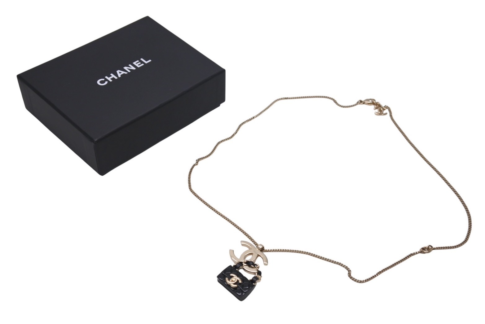 CHANEL シャネル ネックレス B23C刻印 約16.8g 全長約60cm ココマーク マトラッセ ゴールド ブラック メタル レザー レジン 美品 中古 4c071424｜Warashibe_Casanova