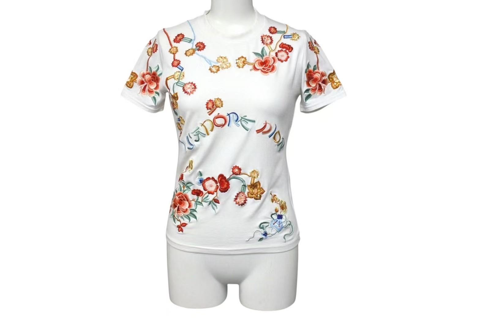 美品　ChristianDior　クリスチャンディオール　Tシャツ　花柄　38 クリスチャンディオール Tシャツ 花柄 - メルカリ