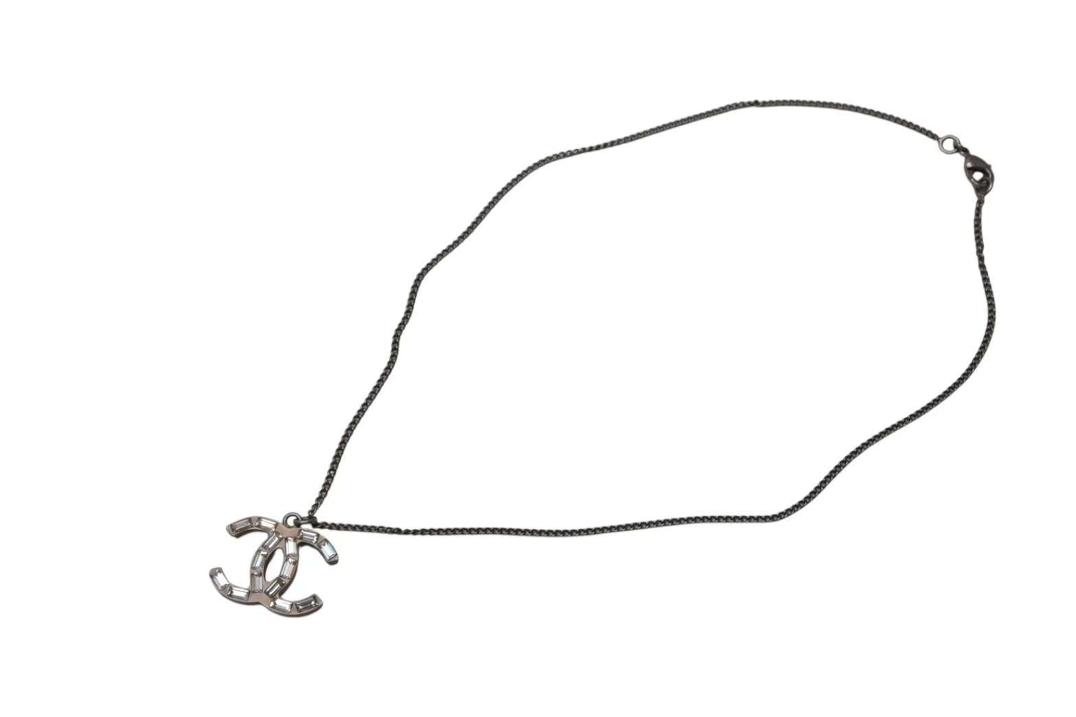 CHANEL シャネル ココマークネックレス リバーシブル 09A刻印 重量約9.8 シルバー ラインストーン ラメ メタル 美品 中古 4c063074|Warashibe_Casanova