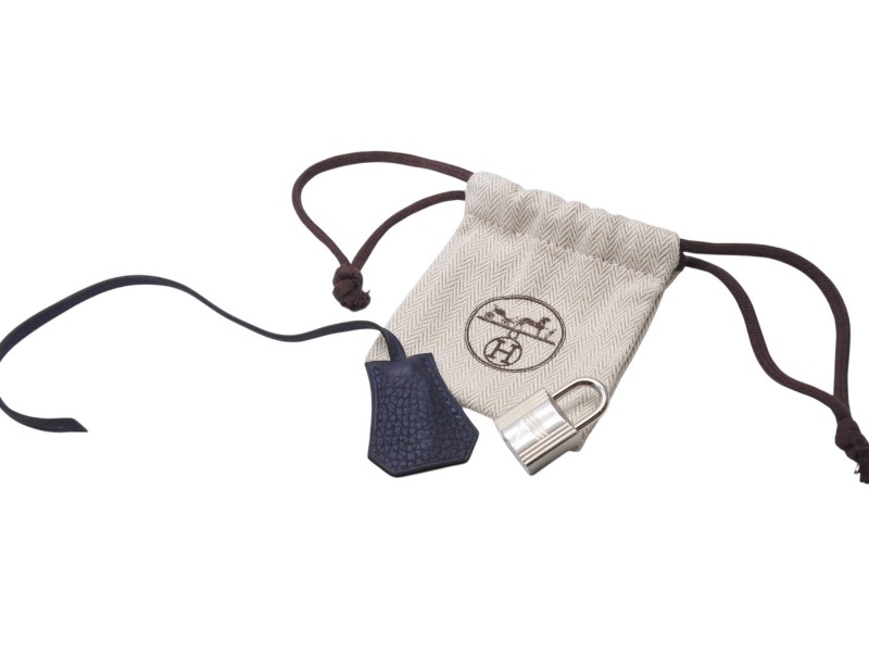 楽天市場】HERMES エルメス クロシェット キーリング グレー シルバー