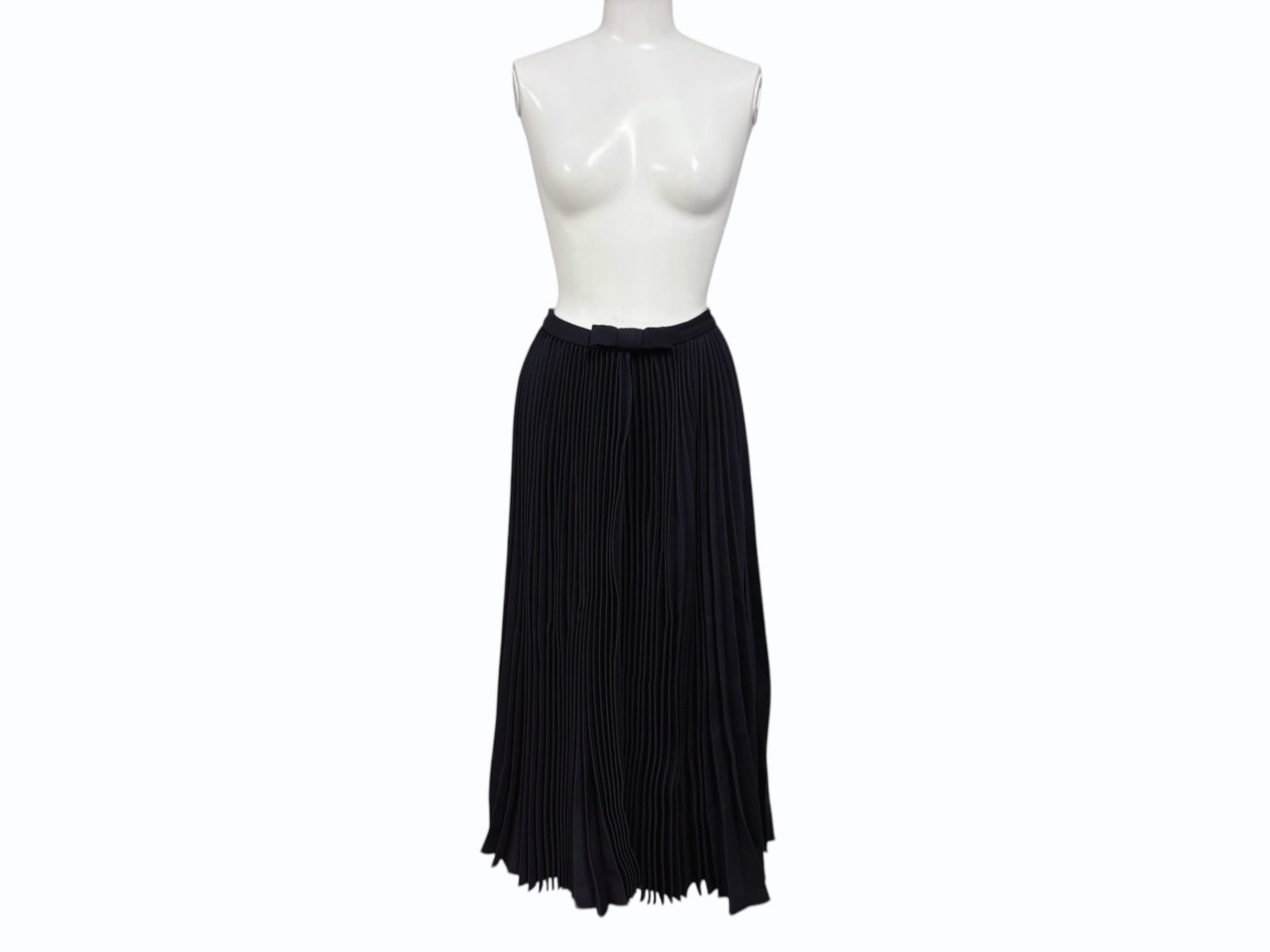 極美品 Christian Dior クリスチャンディオール プリーツ ロングスカート 8E21331A1166 ブラック レーヨン シルク サイズ36 中古 4b008817｜Warashibe_Casanova