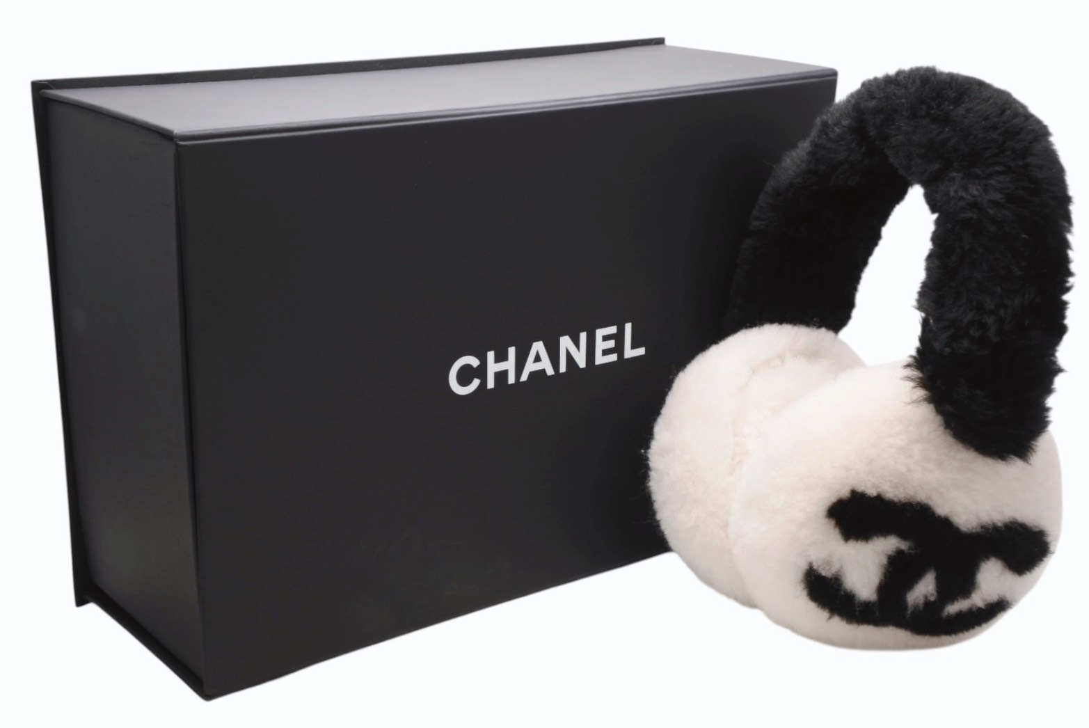 楽天市場】CHANEL シャネル イヤーマフ ジヨン愛用 イヤーマフラー