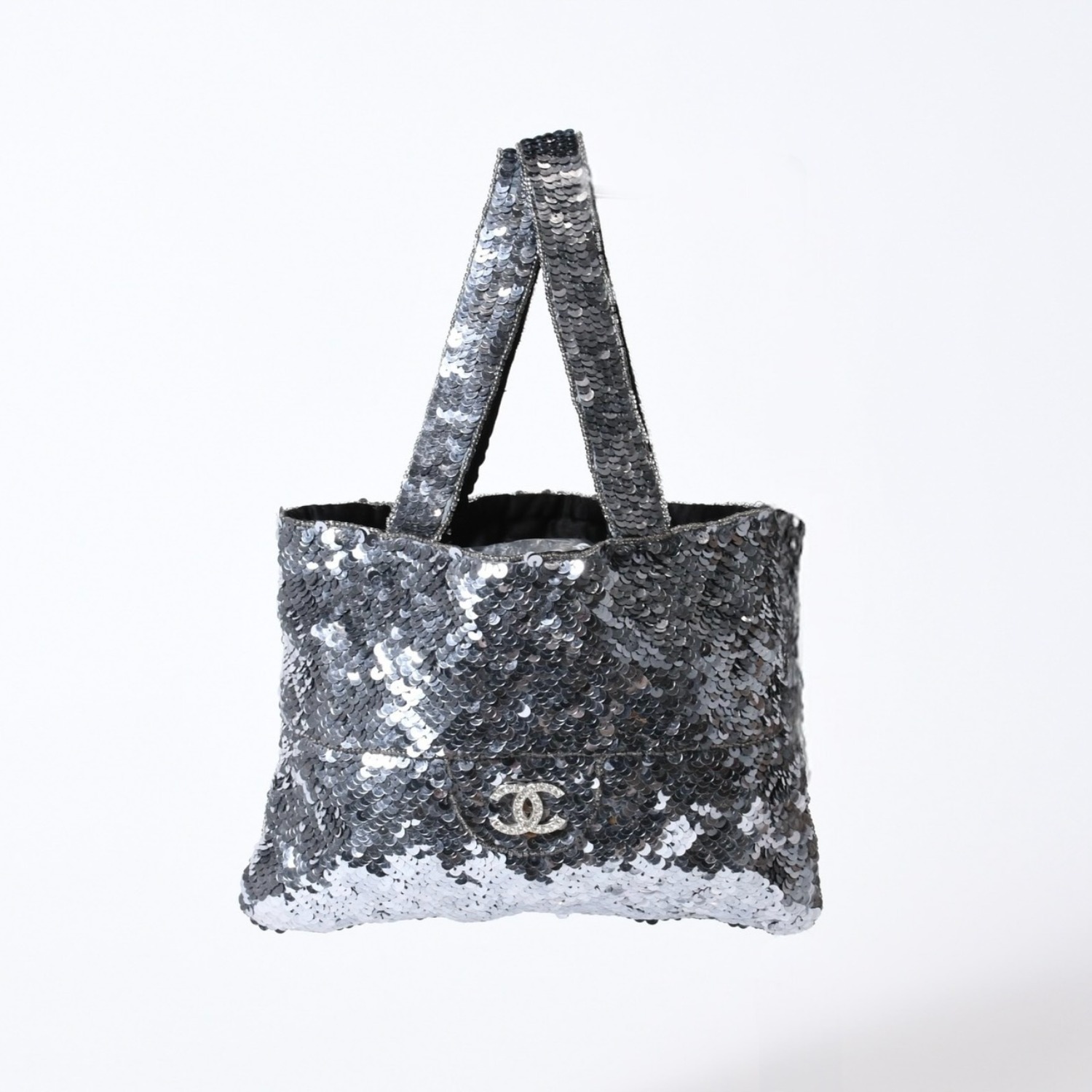 CHANEL シャネル スパンコール ハンドバッグ 5番台 ココマーク ラインストーン シルバー クリア シルバー金具 美品 中古 4b013564｜Warashibe_Casanova