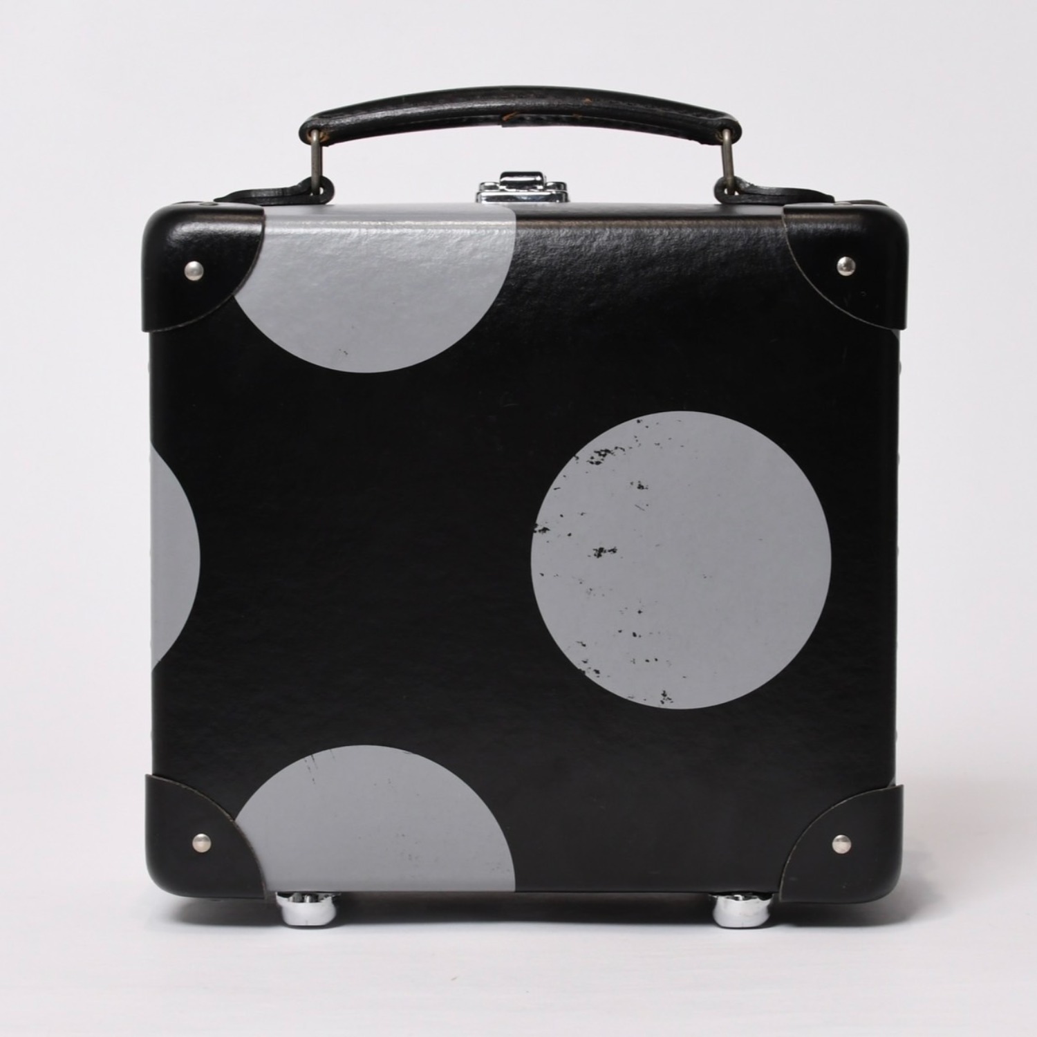 COMME des GARCONS コムデギャルソン × GLOBE TROTTER グローブ トロッター ミニトランク カーボンファイバー ドット柄 美品 中古 4b013867 137,500円