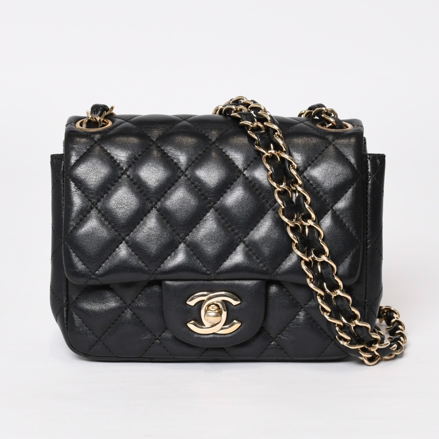 CHANEL シャネル ミニマトラッセ16 Sフラップ Sチェーンショルダーバッグ 25番台 ココマーク ラムスキン ブラック 美品 中古 4b014139｜Warashibe_Casanova