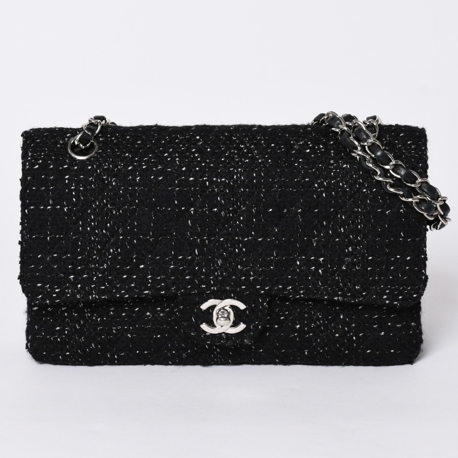 CHANEL シャネル マトラッセ25 Wフラップ Wチェーンショルダーバッグ 10番台 ココマーク ツイード レザー ブラック 美品 中古 4a001623｜Warashibe_Casanova