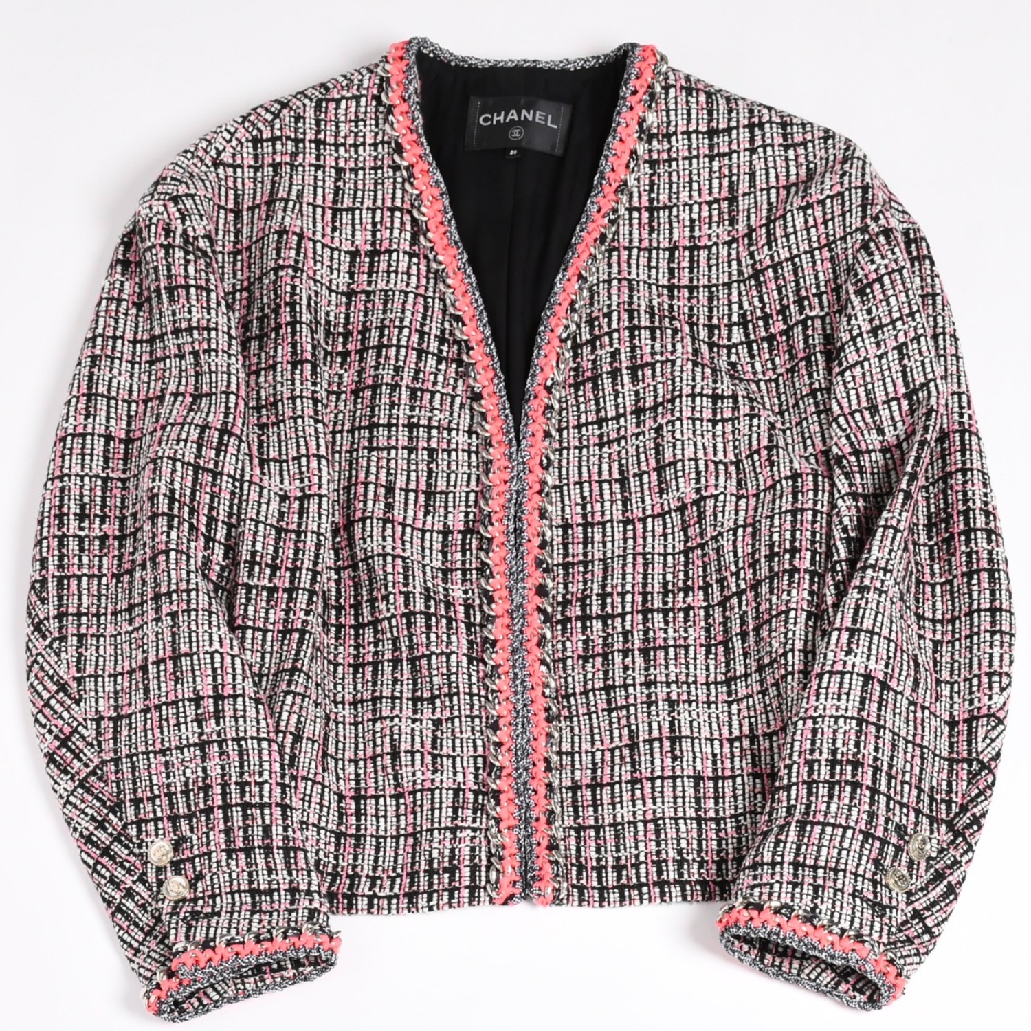 極美品 CHANEL シャネル ファンシーツイード ノーカラージャケット P70540 ココマーク ウェビングトリム ホワイト ブラック ピンク メタルチェーン 中古 4b012741｜Warashibe_Casanova