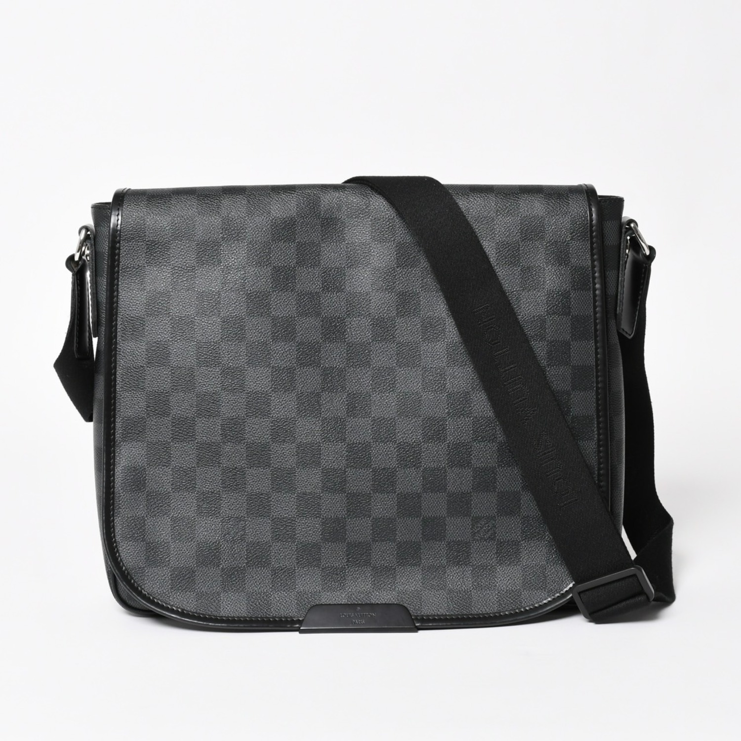 極美品 LOUIS VUITTON ルイヴィトン ダニエルMM ショルダーバッグ N58029 ダミエグラフィット SP2101 ブラック シルバー金具 中古 4a003942｜Warashibe_Casanova