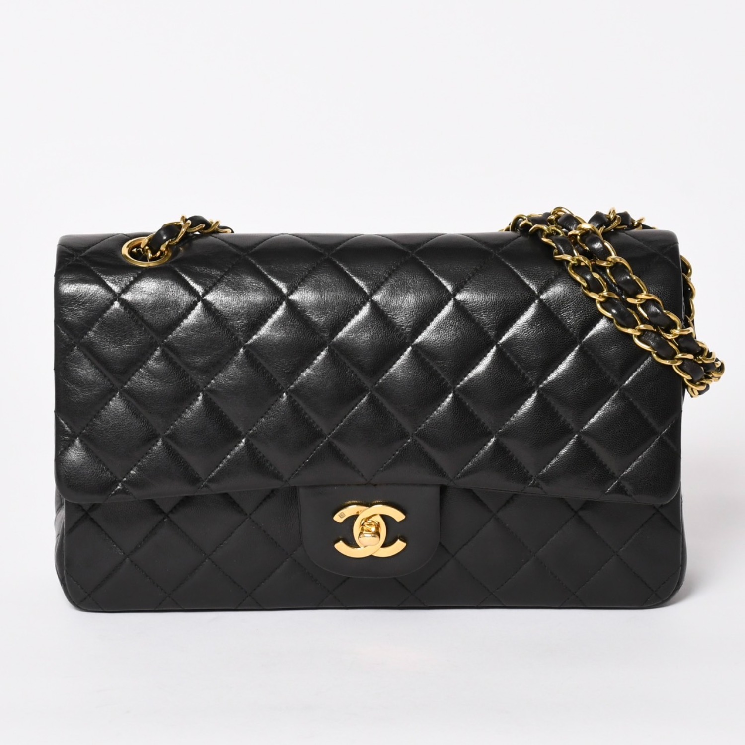極美品 CHANEL シャネル マトラッセ25 Wフラップ Wチェーンショルダーバッグ A01112 2番台 ラムスキン ココマーク ブラック 中古 4a003285|Warashibe_Casanova