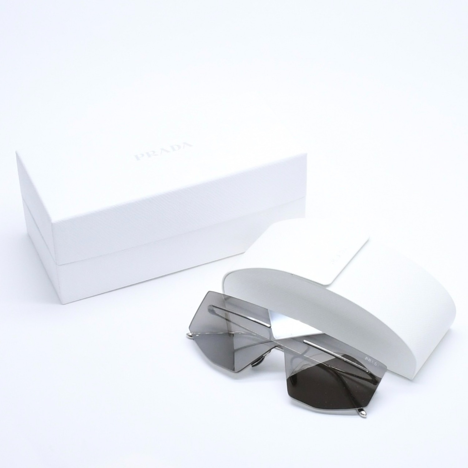新品未使用品 PRADA プラダ Sunglasses サングラス アイウェア イエローレンズ シルバーテンプル SPRB55 1BC-60N 145 中古 4a004484｜Warashibe_Casanova