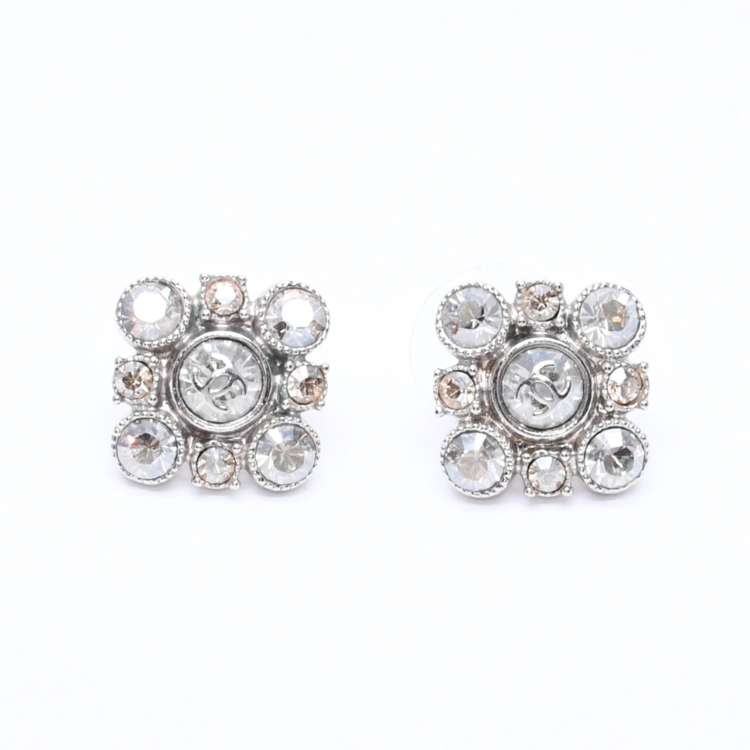 CHANEL シャネル ピアス イヤリング ラウンドビッグストーン 09C刻印 重量約6.55g シルバー カラーラインストーン 美品 中古 4a004567｜Warashibe_Casanova