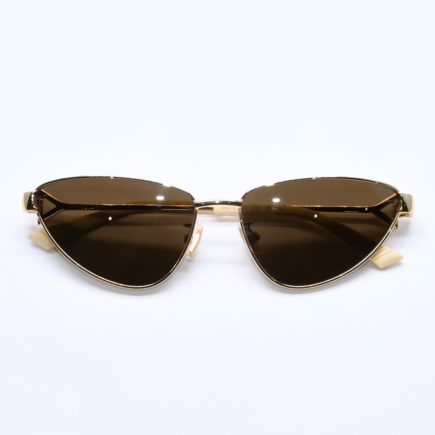 極美品 BOTTEGAVENETA ボッテガヴェネタ サングラス アイウェア BV1186S 002 サイズ59□16-140 ブラック ゴールド アイボリー 中古 4a005109｜Warashibe_Casanova