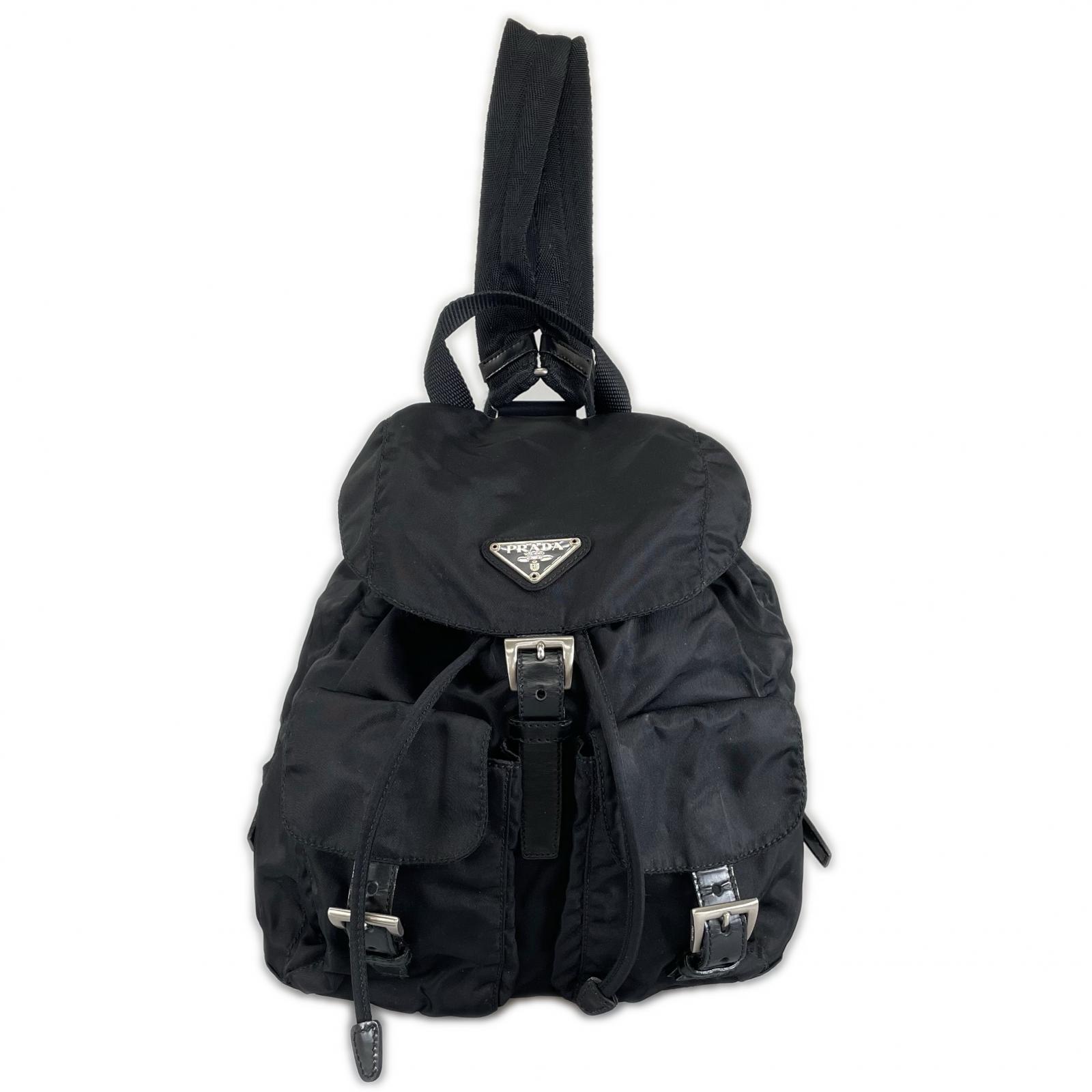 PRADA プラダ ナイロン ミニバックパック B6677 背嚢・デイパック ナイロン 黒いこと レディース【中古】【貨物輸送無料】