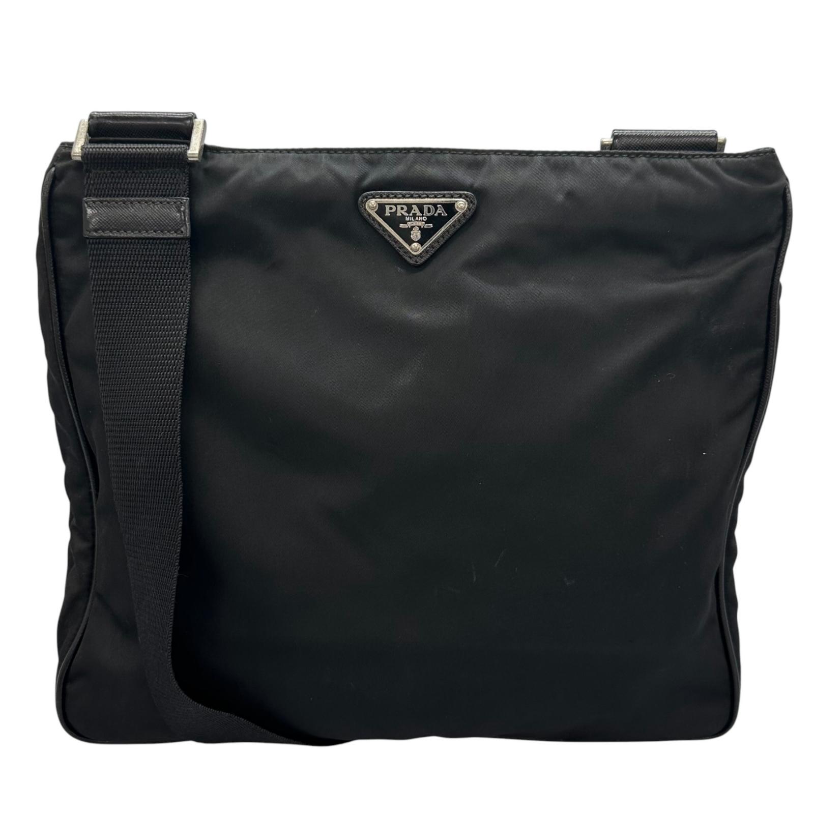 PRADA プラダ ３角形ロゴタイプ ショルダーバッグ ナイロン 黒いこと ユニ一発やる【中古】【貨物輸送無料】