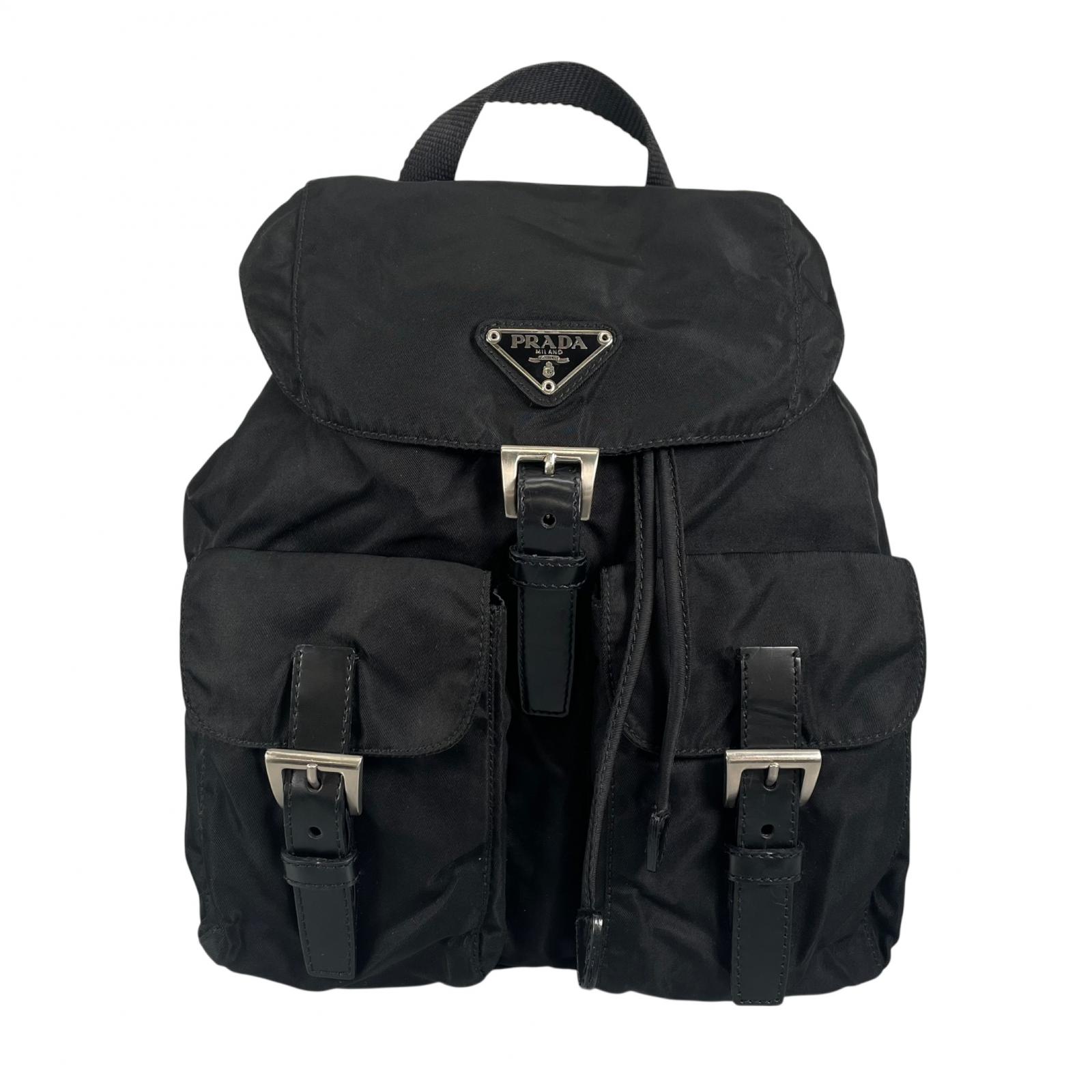 PRADA プラダ 背嚢・デイパック ナイロン 黒いこと レディース【中古】【貨物輸送無料】