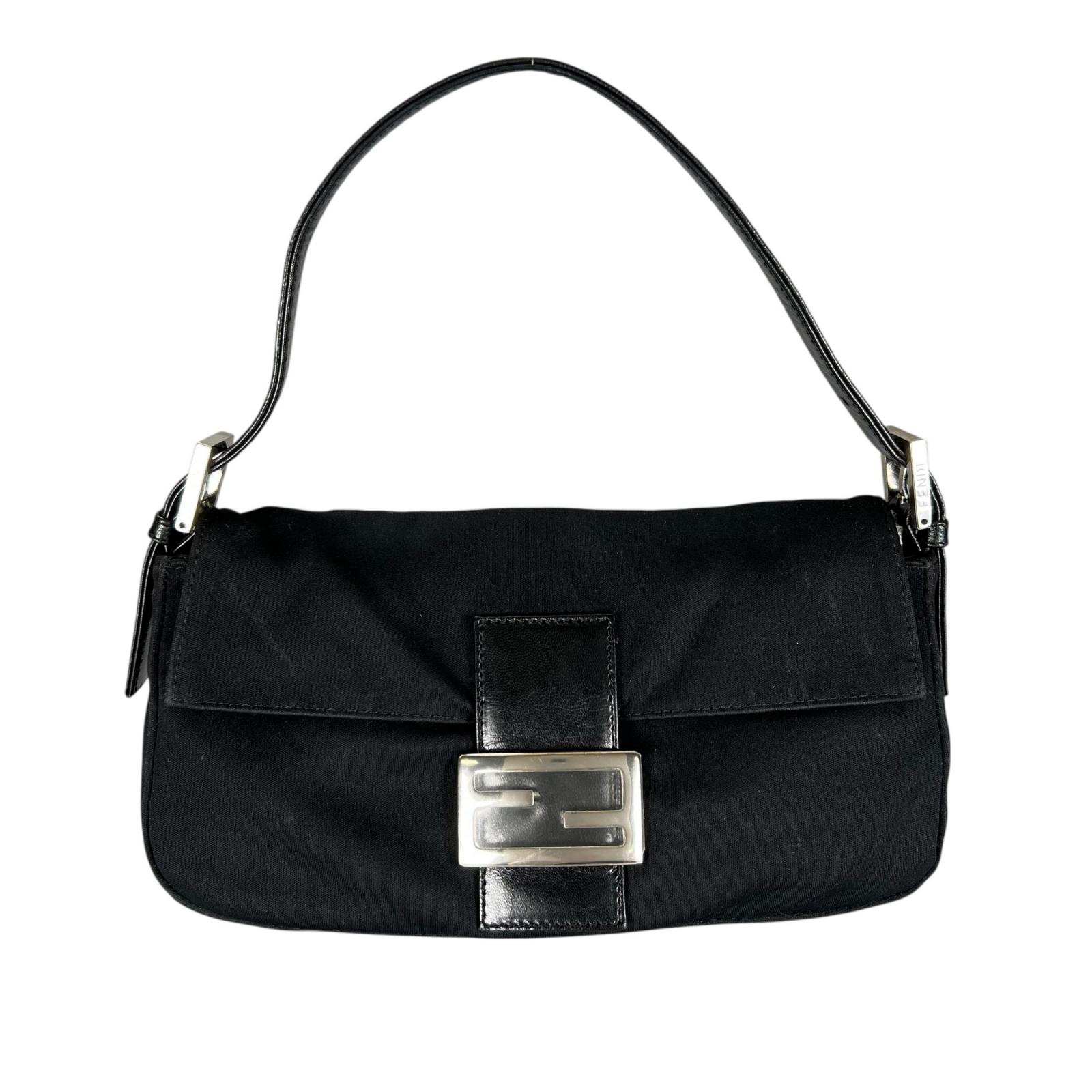 FENDI フェンディ マンマバケット ハンドバッグ ジャージー ブラック レディース【中古】【送料無料】