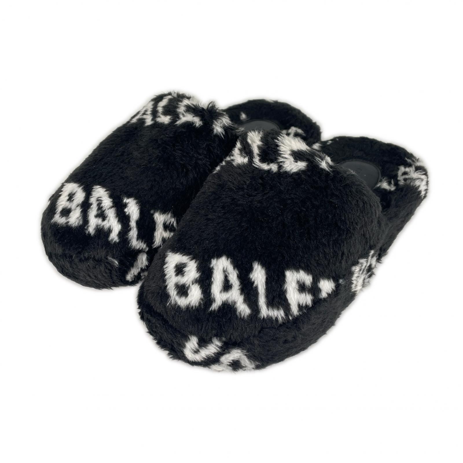 美品 BALENCIAGA バレンシアガ 秋冬 AW サンダル フェイクファー 黒いこと レディース 22.5【古着】【中古】【貨物輸送無料】