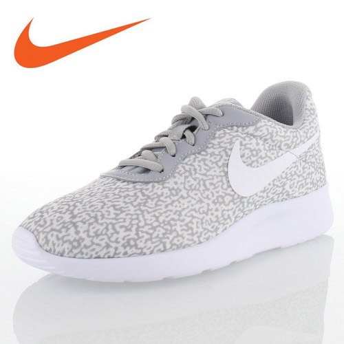 nike tanjun print trainers nike tanjun print trainers
