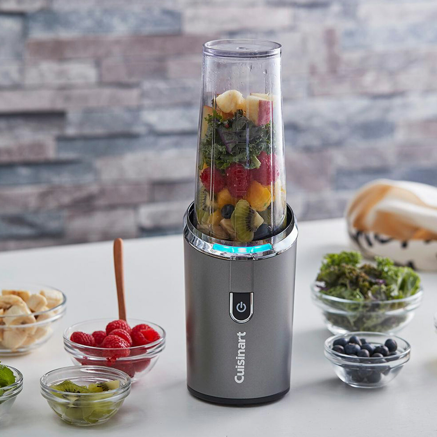 春夏新作モデル あす楽対応 ミキサー 送料無料 ミキサー ミキサー Cuisinart パーソナル スムージー クイジナート ブレンダー 最大1000円offクーポン Cuisinart Rpb 100j クイジナート ブレンダー ミキサー コードレス 小型 パーソナル Rechargeable