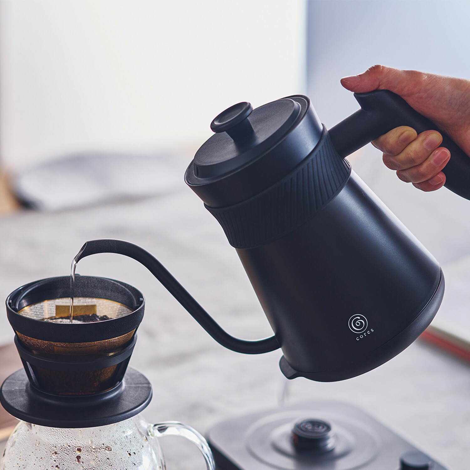 【300円クーポン発行中】 cores FREETIME KETTLE コレス コーヒー ドリップポット ケトル 電気 湯沸かし器 0.8L 温度調節可能 IH C380