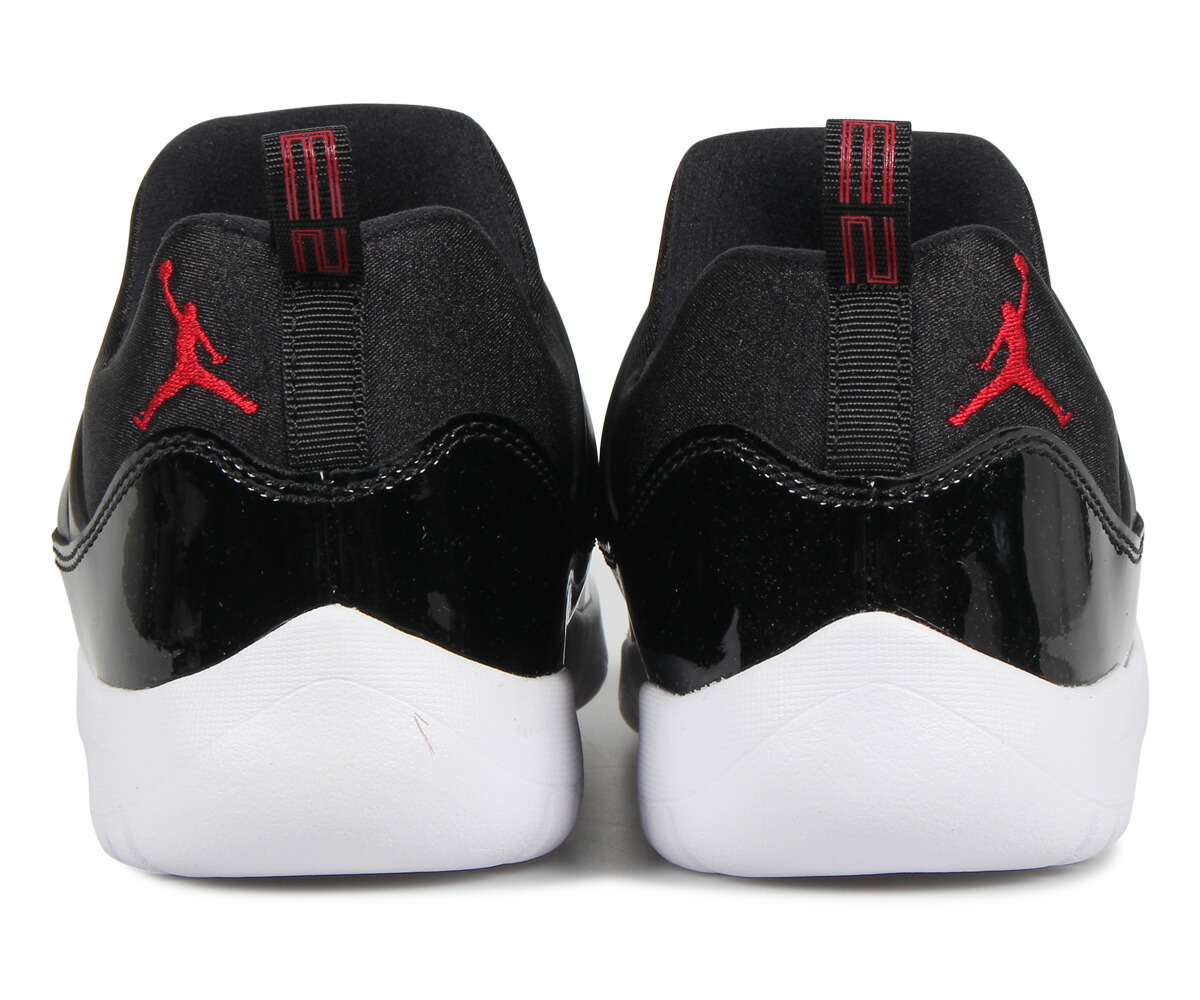 nike air jordan slip ons