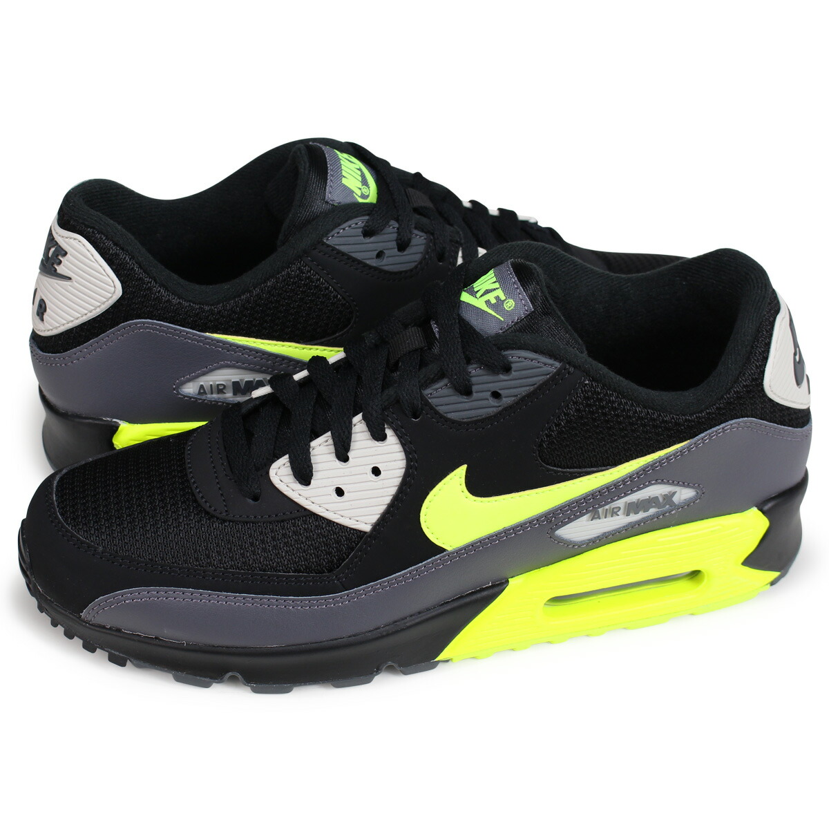 nike air essential 90