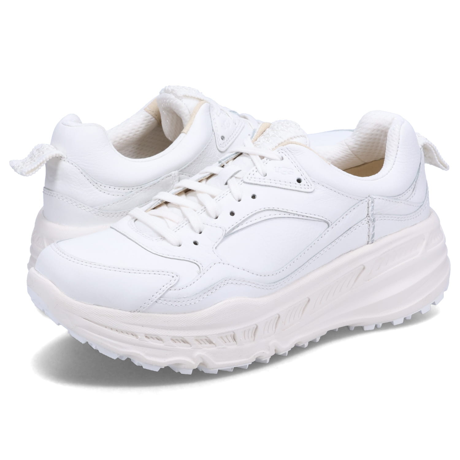 ugg スニーカー　新品 UGG】キャップ トレイル ハイ ランニング シューズ 防水仕様