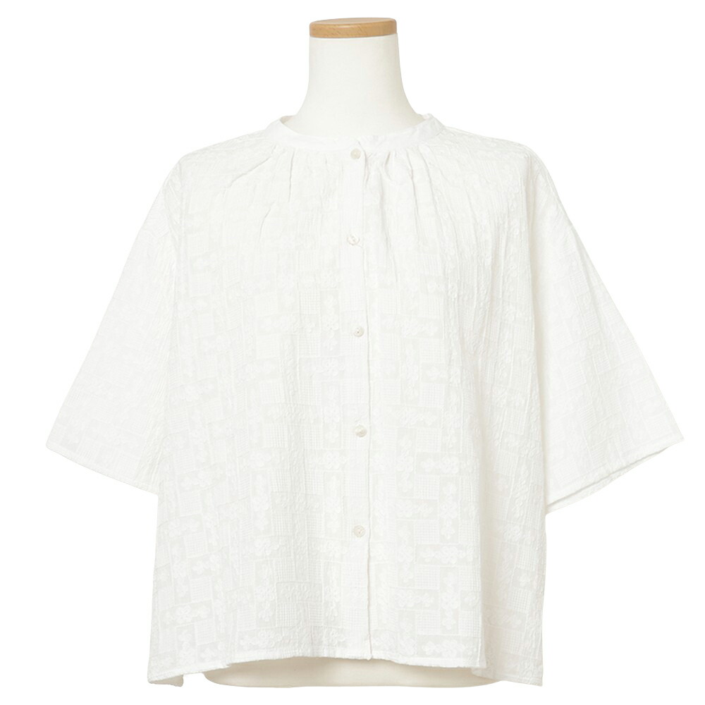 総刺しゅう前開きプルオーバー 白いこと