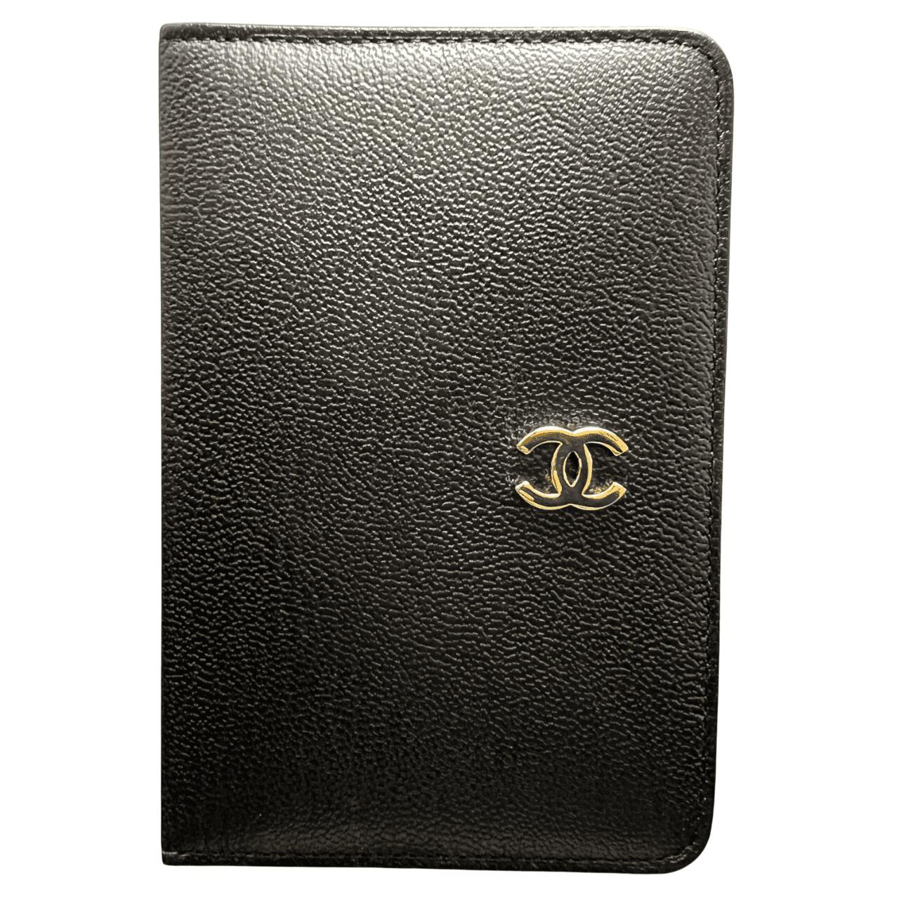 極美品 CHANEL レザー カードケース マトラッセ カメリア ブラック 楽天市場】【中古】 シャネル マトラッセ・カードケース