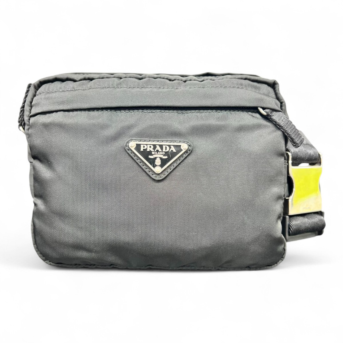 セールPRADA モンタナ ナイロン ボディバッグ シルバー PRADA モンタナ ナイロン ボディバッグ シルバー
