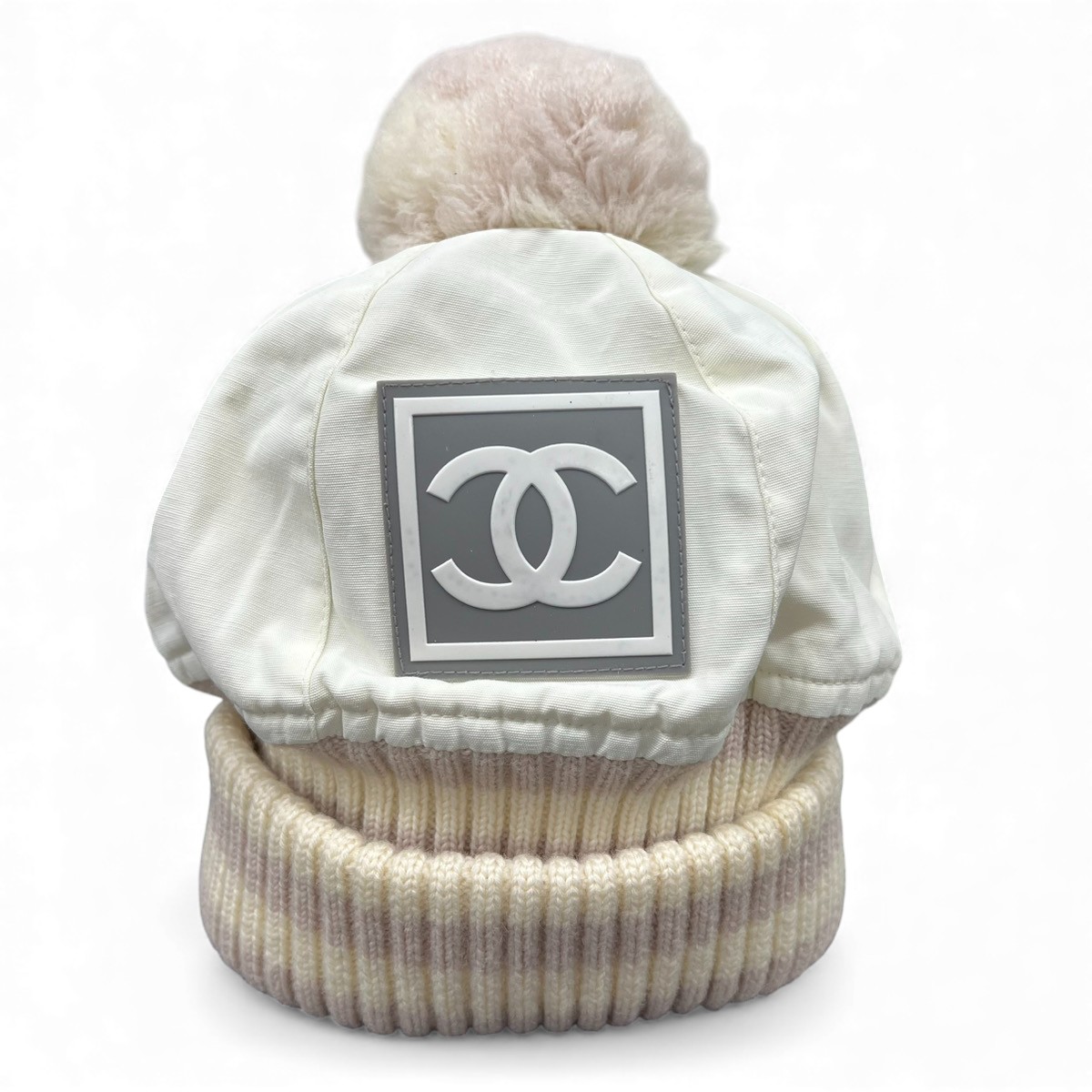 シャネル ココマーク カシミヤ ニット帽 帽子 ニットキャップ ホワイト ニットキャップ - カシミヤ、ホワイト — ファッション | CHANEL シャネル